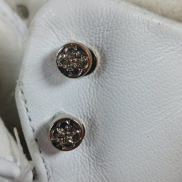 Guess High Top Sneaker Women's Sz 6 White Quilted Athletic Shoe Rhinestone Heelt - Picture 9 of 10